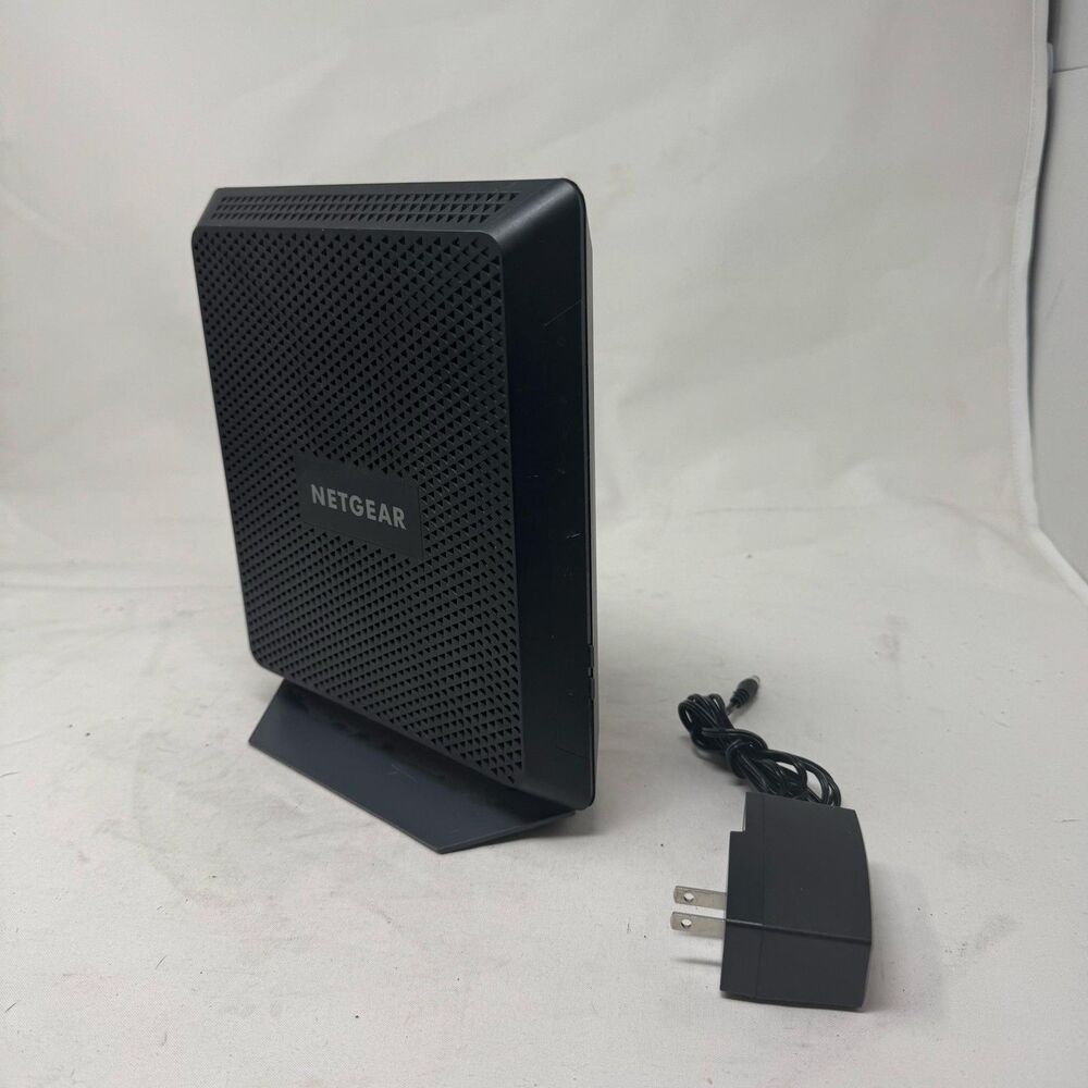 NETGEAR C7000v2 AC1900 WiFi Cable Modem Router DOCSIS 3.0 Gigabit 4-Port Black